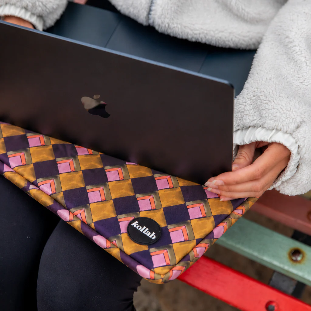 Laptop Case Diamond Days - Image 3