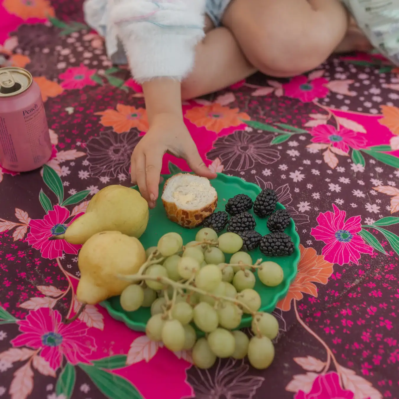 Picnic Mat Autumn Bouquet - Image 8
