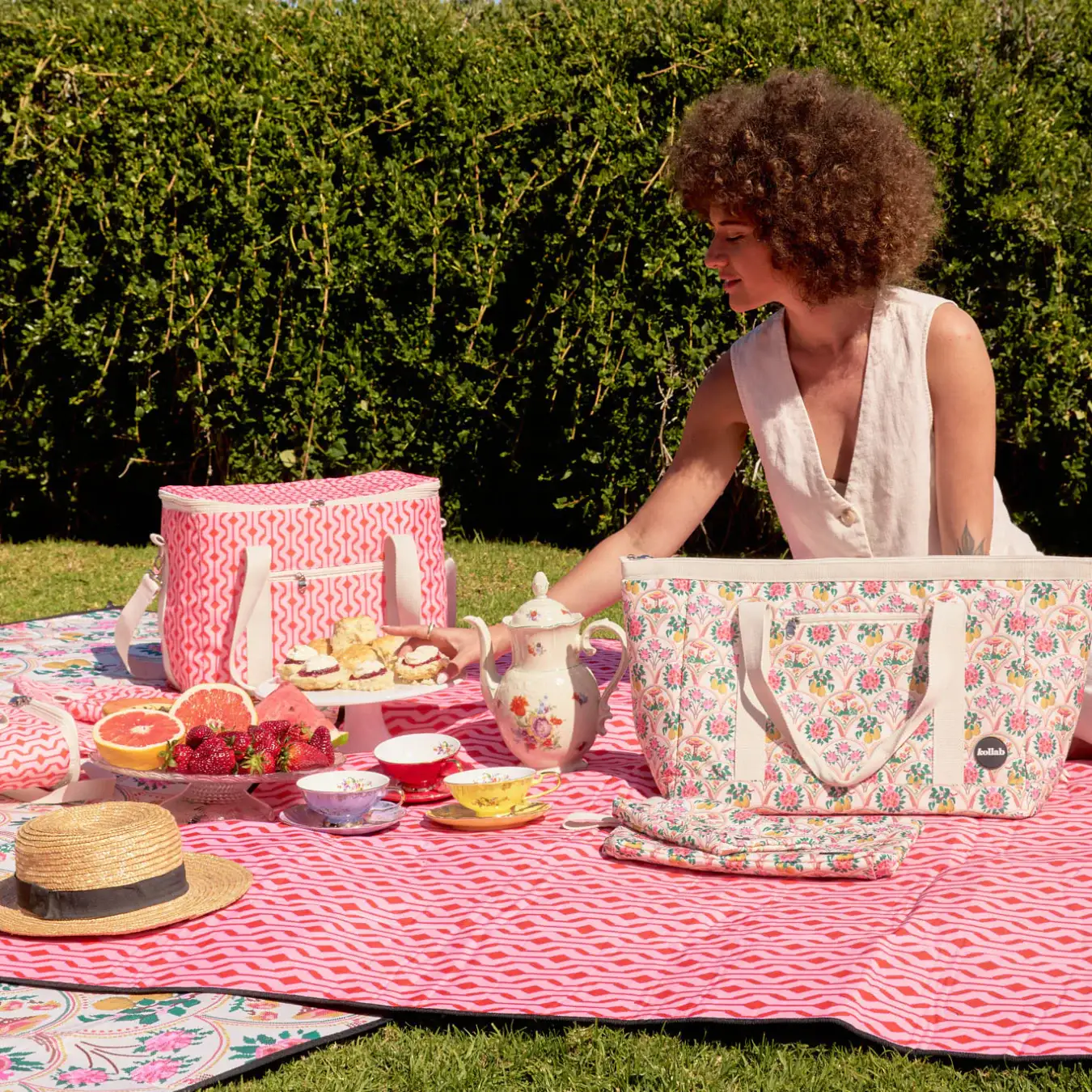 Picnic Mat Cherry Zig Zag - Image 4
