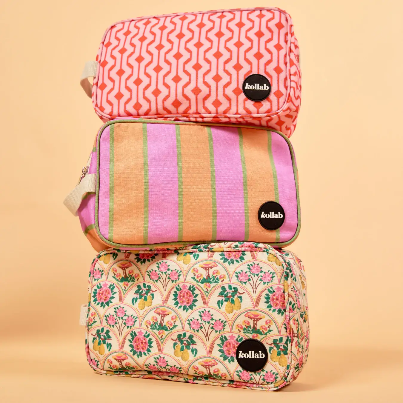 Travel Bag Needlepoint Garden - Image 2